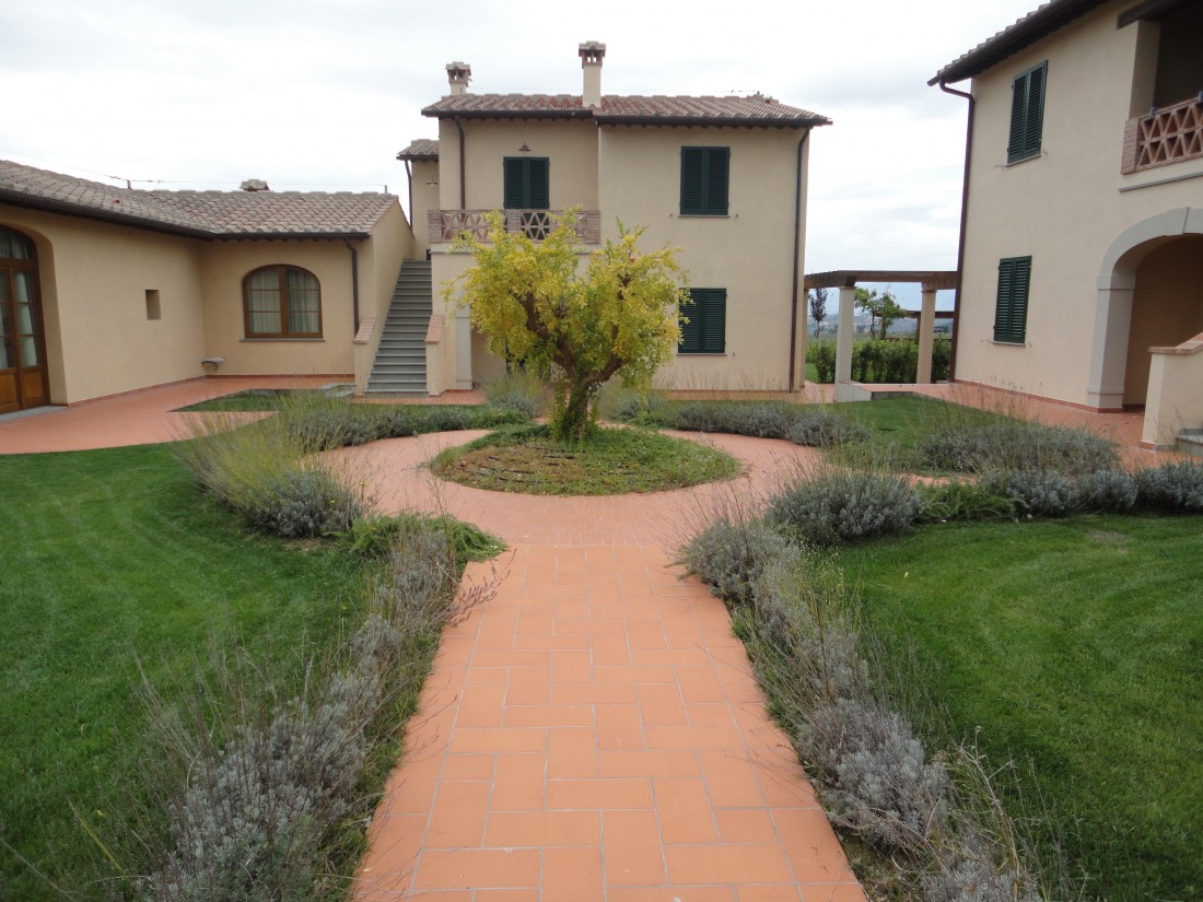 giardino agriturismo a Firenze 3