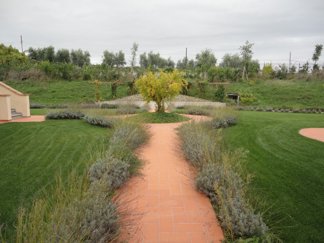 giardino agriturismo a Firenze 4